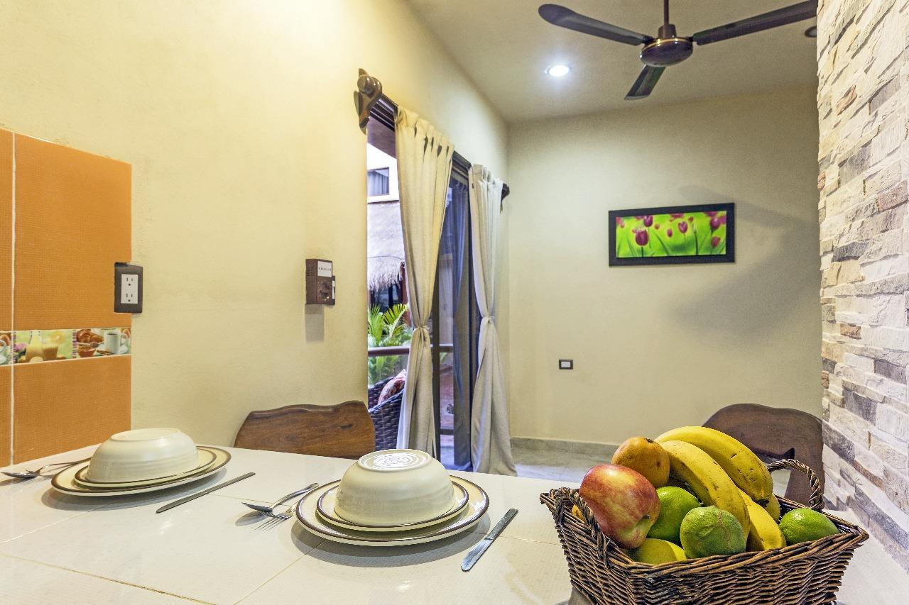Moon Dreams Villas El Jardin 홀박스아일랜드 외부 사진
